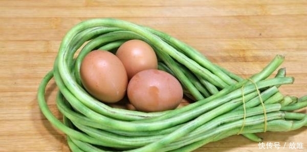 鸡蛋|一把豆角,3个鸡蛋,学会这样做,比吃肉还香,每次上桌就扫光