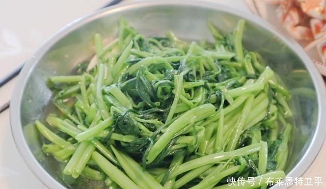 收到|回娘家吃饭,弟媳回回抢着烧菜,晒到朋友圈,收到无数点赞