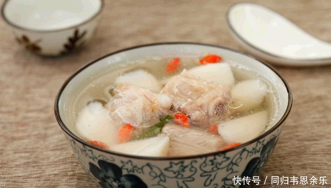 医生|秋天一碗汤,不用医生帮,这四款秋季汤水要多喝,为过冬打好基础