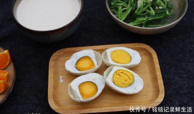 丰盛|普通家庭孩子的早餐,虽然朴实但不失丰盛,经济实惠又有营养