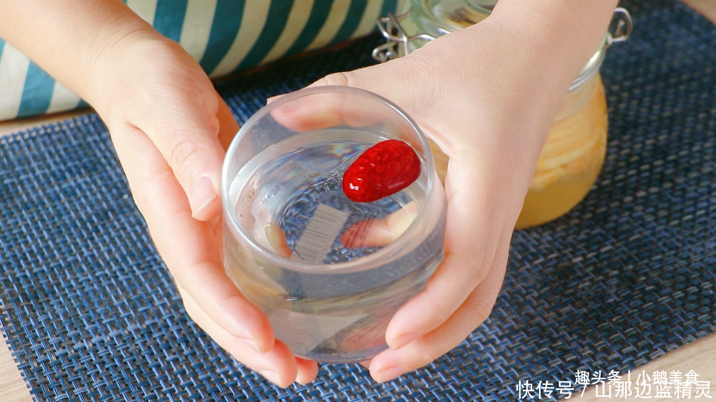 做法|自制苹果醋,做法简单,健康零添加,5块钱做1罐,能喝一个月