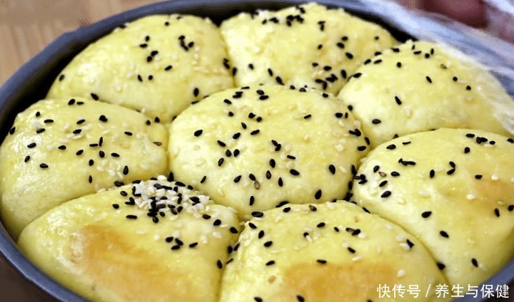 馒头|秋天,这菜要多吃,1块钱一斤,简单一做,蓬松暄软,比馒头好吃