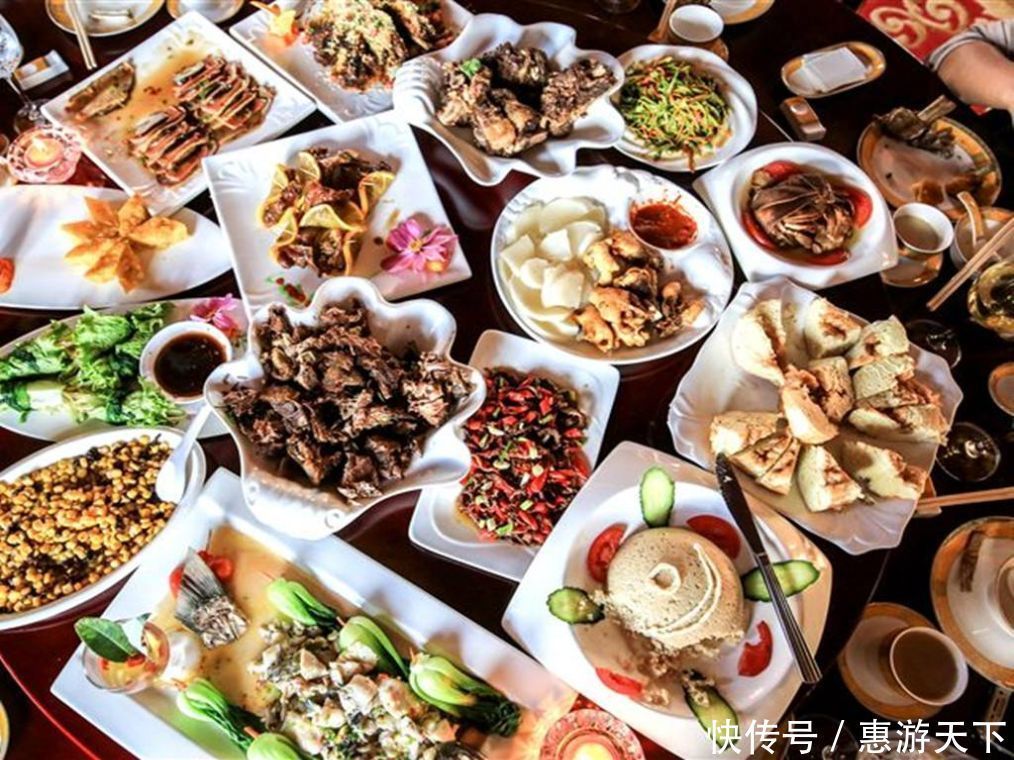 旅行|川西藏地的舌尖密码,不一样的“味蕾旅行”