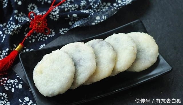 教你做|农村姑娘教你做糍粑,步骤简单,1次就成功,学会给家人露一手