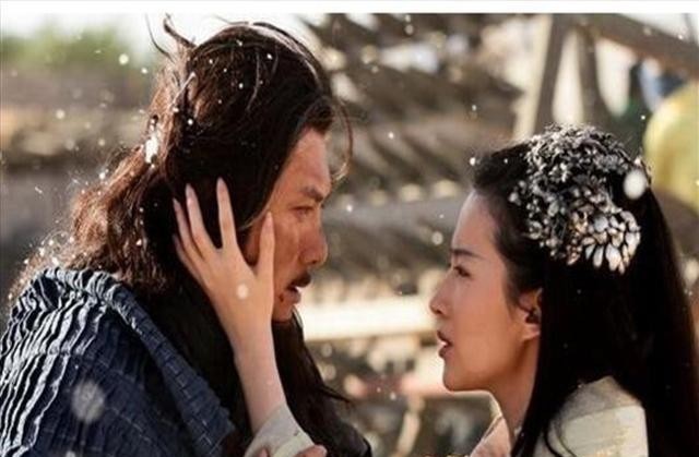 宁死|楚霸王项羽，为何宁死也不愿渡乌江？只因回头想明白了一件事！