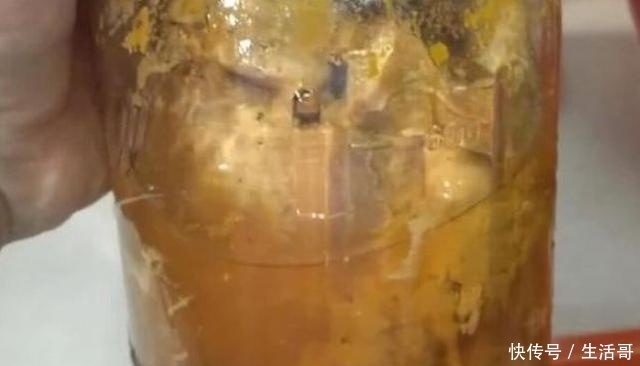  猪肉|老婆把猪肉塞进瓶子里，一滴水不加，放置7天后我吃“嗨”了！