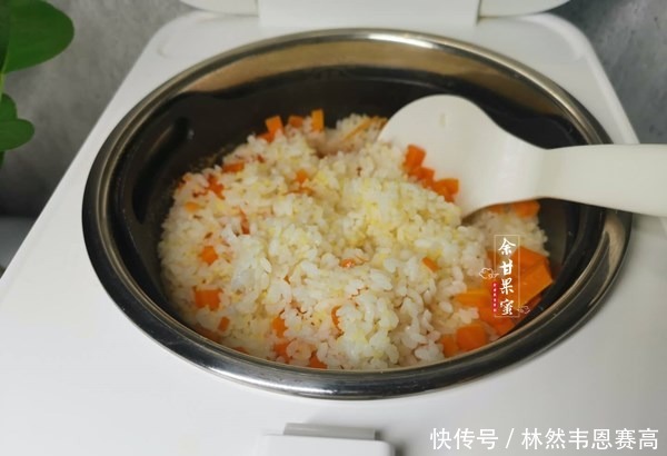  饭菜|一家三口的午餐，家常下饭菜简单味美，精细搭配家人都喜欢