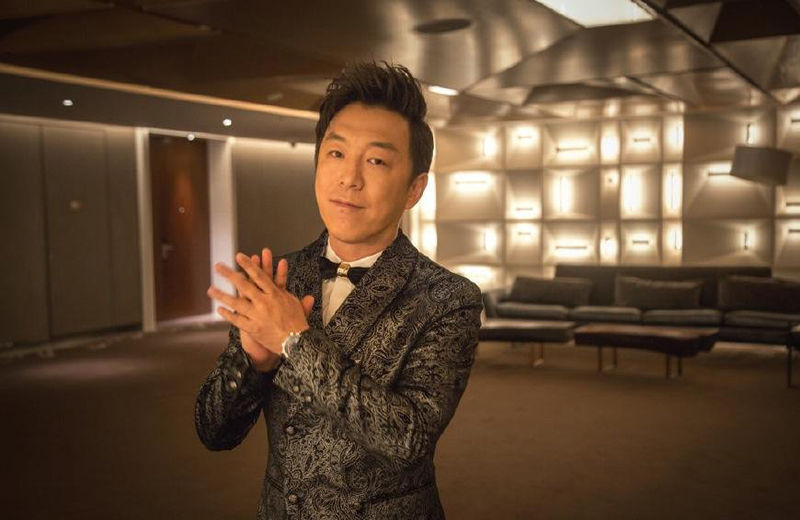 尴尬|姐姐来《街舞》跳《无价之姐》明摆着蹭热度行为,导师和主持人略显尴尬