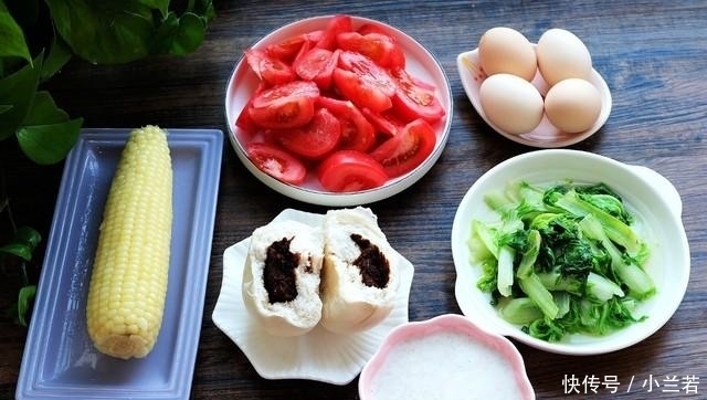  做法|一家四口每天早餐在家吃，家常做法简单易做，营养又健康！