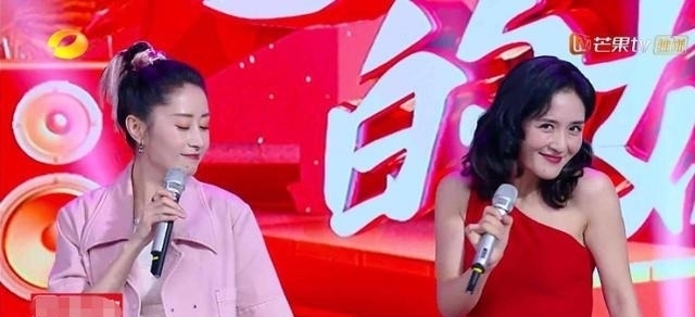 迪丽热巴跟|《快本》许凯要求坐在吴昕跟迪丽热巴中间,吴昕的回应暴露了情商