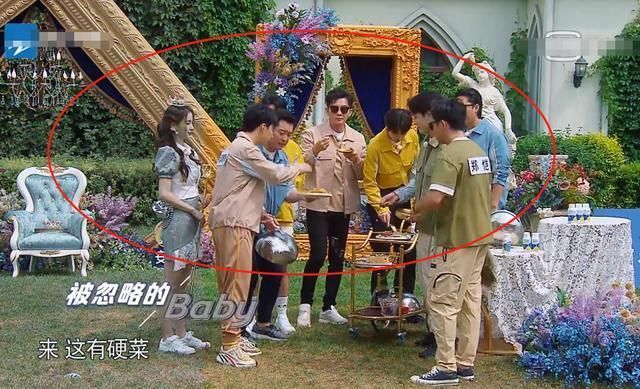 蔡徐坤|蔡徐坤《跑男》买单,李晨脱口而出的话,暴露明星的真实消费水平