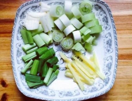 正值|立秋前后,此鱼正值上市,遇到我从不手软,健脾益气营养高还味美