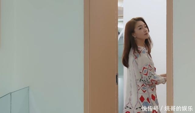  不愧|女1在男嘉宾前装可怜，耍心机“栽赃”钟钟不愧是绿茶鼻祖