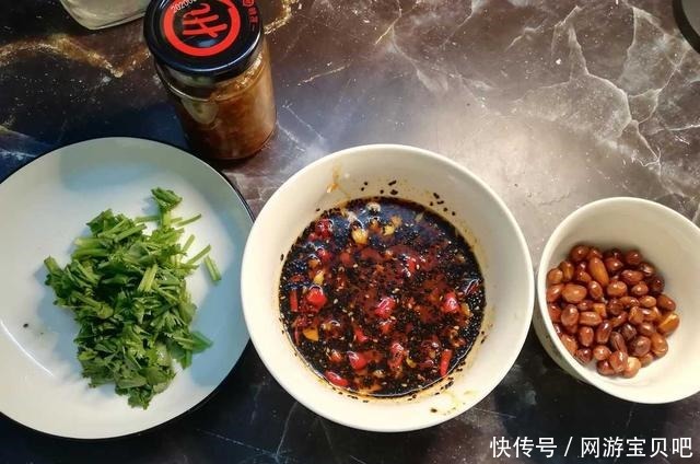 辣椒|酸辣粉的操作非常简单,只要一煮一拌就完成了