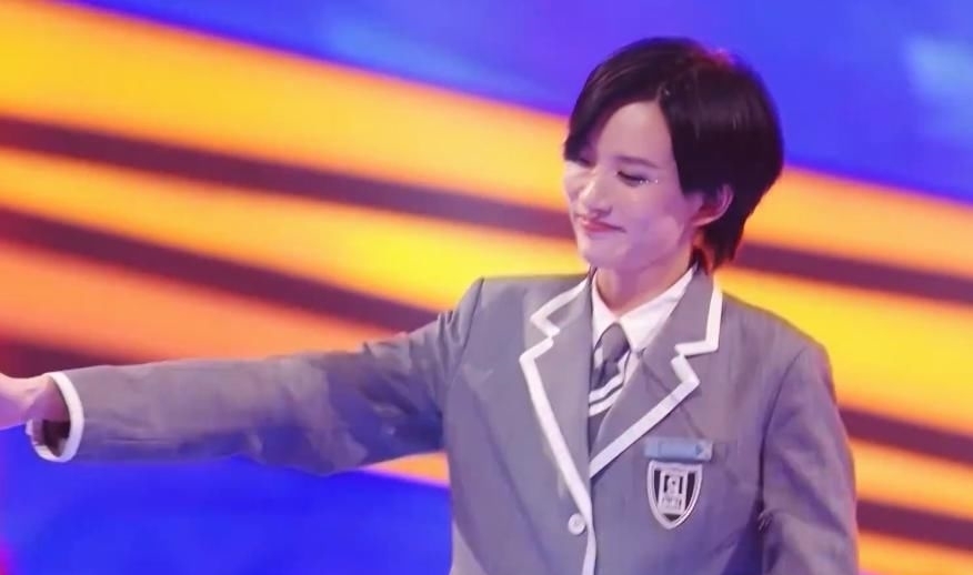  到最后|青你2的她拿了《偶练》林彦俊剧本？从未进过出道位，却在最后逆袭成团