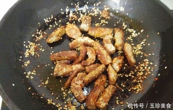 隔山肉|猪身上最值钱的是“它”，卖肉的都留着自己吃，懂行的都抢着买