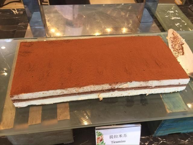 面包|吃自助餐,聪明人都会拿“这4种”食物,原来我以前的吃法都错了