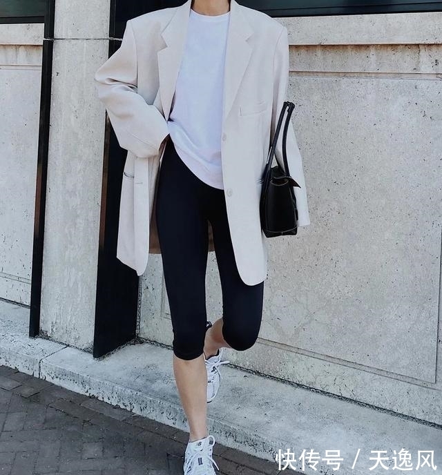 时髦|这位法国小姐姐的混搭技术,让你时髦到炸街,学起来却毫不费力