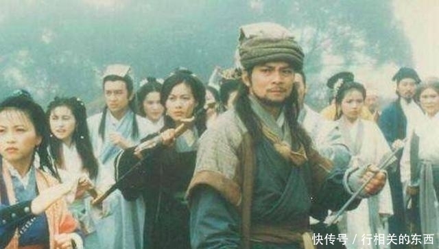  虚竹|无崖子对乔峰很是欣赏, 破解珍珑棋局时, 为什么乔峰没有参加?