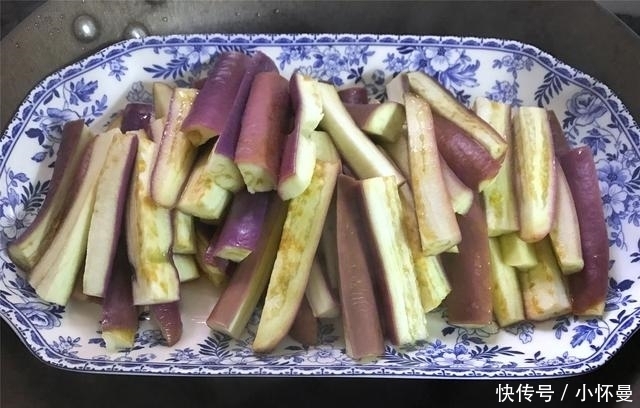 开胃|茄子别再油焖了,教你新吃法,不炒不炸,开胃下饭,百吃不腻