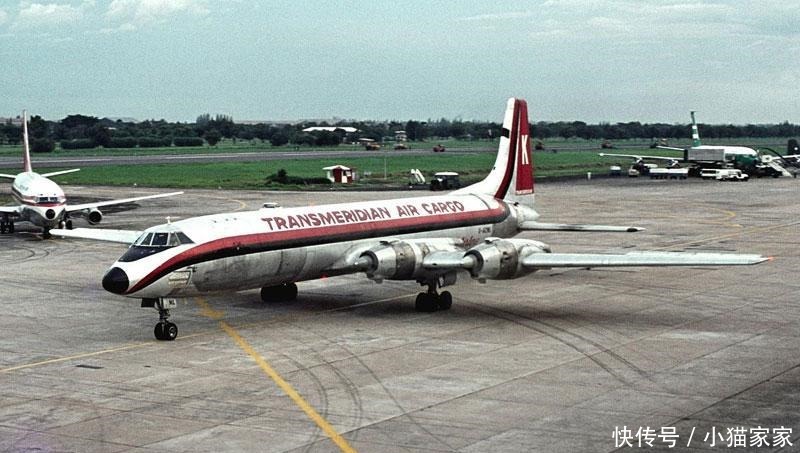 气昏|苏军最没意义的空中撞击苏-15气昏了头,与走私飞机同归于尽