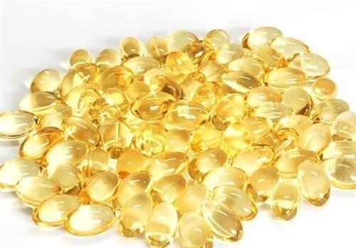 大妈|小小的维E加一物,每天涂一涂,祛斑去皱,45岁大妈显年轻