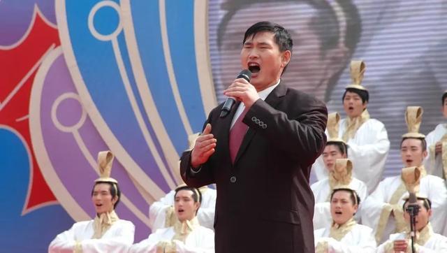 评委|从星光大道出名的朱之文,9年后当上星光大道评委,他真的合格吗