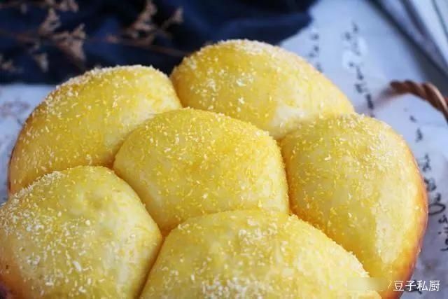 香甜可口|面粉别再蒸馒头了,简单这么一做,香甜可口,比面包还松软好吃