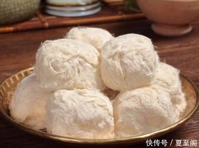 泡面|童年最坑人的6款零食,吃过三种的是可怜人,全吃过我心疼你