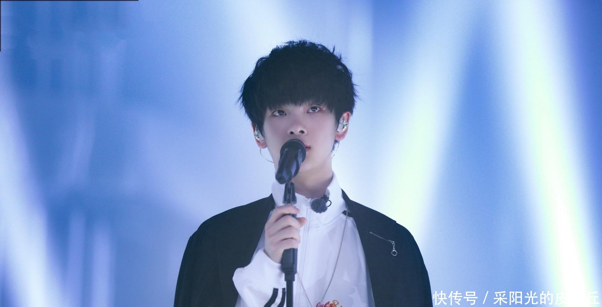 糊成|UNINE如今糊成“个体户”,同期的R1SE热度依旧,几个硬伤是关键