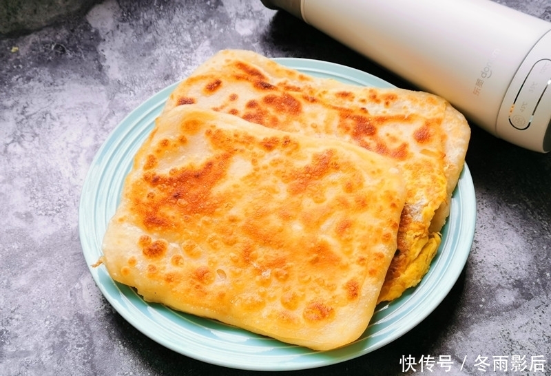 做法|手把手教你鸡蛋灌饼的做法,松软分层,个个鼓大泡,跟着学零失败