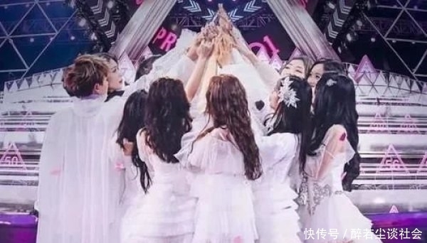 谢幕|中国第一女团谢幕,演唱会泪点太多,一切都只是重新开始