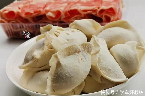 家人|一家三口的火锅,简单味美,食材不多也能吃嗨了,家人连夸好