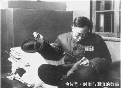  光绪皇帝|溥仪生前最后一张照片曝光！专家：坐在病床上，对生活充满绝望！