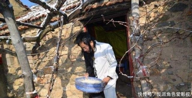  现状|那个相信龙真实存在，离家出走上山寻龙15年的道长，现状如何？