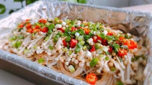  下饭|夏天，这菜我家一周做一次，10分钟做好，美味又营养，还很下饭