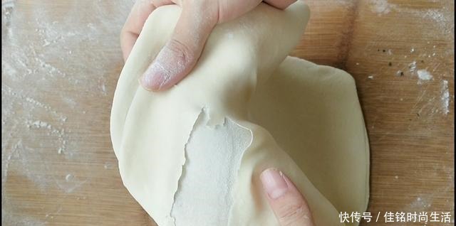 浓浓|戗面馒头的做法，一层一层撕着吃，浓浓面香味，越嚼越香