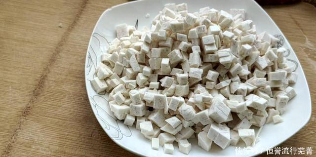 吃法|芋头试过这种吃法吗咸香软糯,老少皆宜