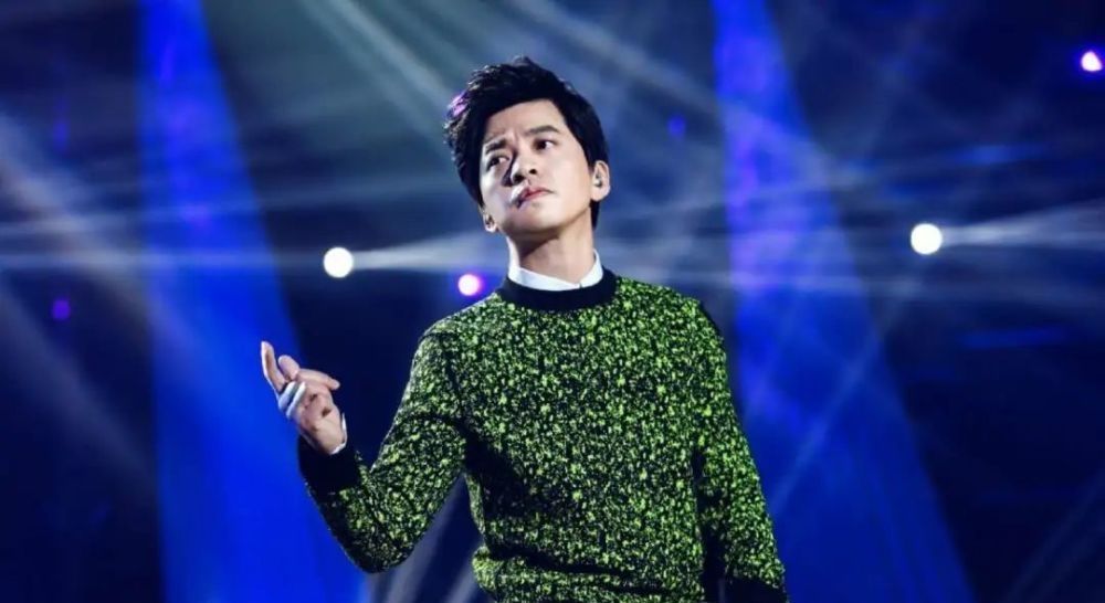 摘得|谁最有可能摘得这届《歌手当打之年》的总决赛歌王桂冠呢