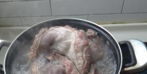 贩子|猪身上最好吃部位,1头猪只有1斤,肉贩子舍不卖