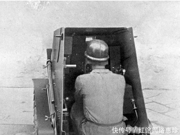 中国|揭秘:中国军队抗日,为啥每人要带一个小板凳?原来有大用途