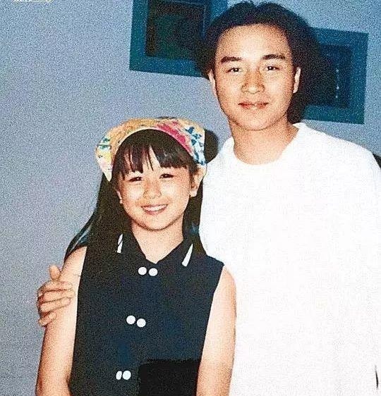 童星|她是香港“最火童星”,黄家驹、张国荣的“妹妹”,现在怎样了