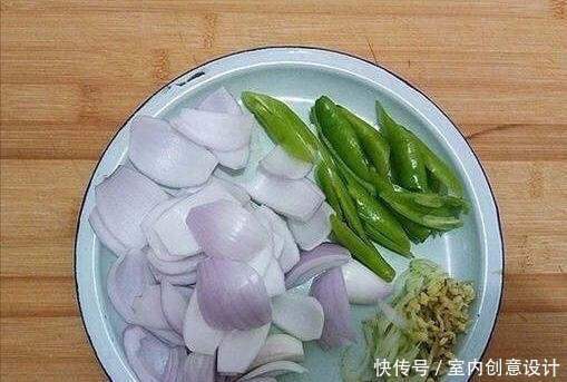 食材|5分钟出锅,3种食材1锅出,天越热越馋它,次次空盘吃不腻