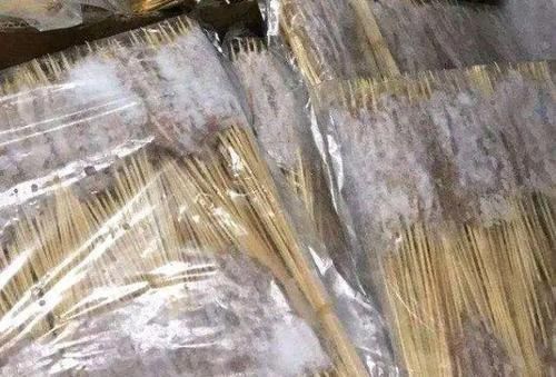 鸭肠都|老板希望你多拿的烧烤食物,越拿多越开心,你以后还买吗