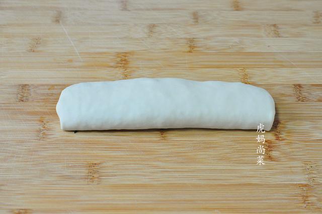  不用|新式韭菜盒子，不用捏边，皮薄馅多又均匀，软嫩鲜香