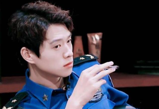  决赛|《乘风破浪的姐姐》决赛主持人已定，双北组合，可想范围的顶配！