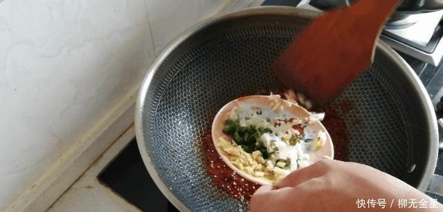 家人|改进鱼香豆腐,三个关键点,就让豆腐入味,色香味俱全,家人赞!