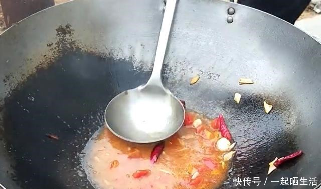 牛肉|土豆烧牛肉,做法简单,口感嫩滑