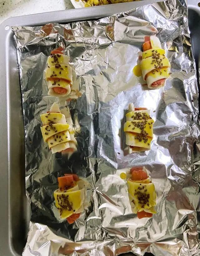 火腿|怎么做自制千层火腿卷的做法+配方,这样做的火腿卷香酥可口