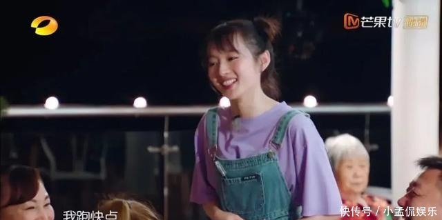 中餐厅|彩虹屁|赵丽颖都没能带火的《中餐厅》,竟然被李浩菲治愈了